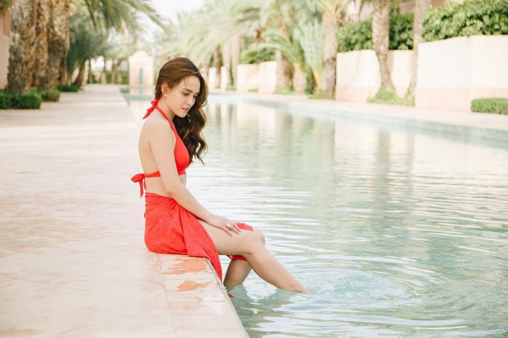 Makin seksi, begini 10 gaya Shandy Aulia saat pamer paha mulus