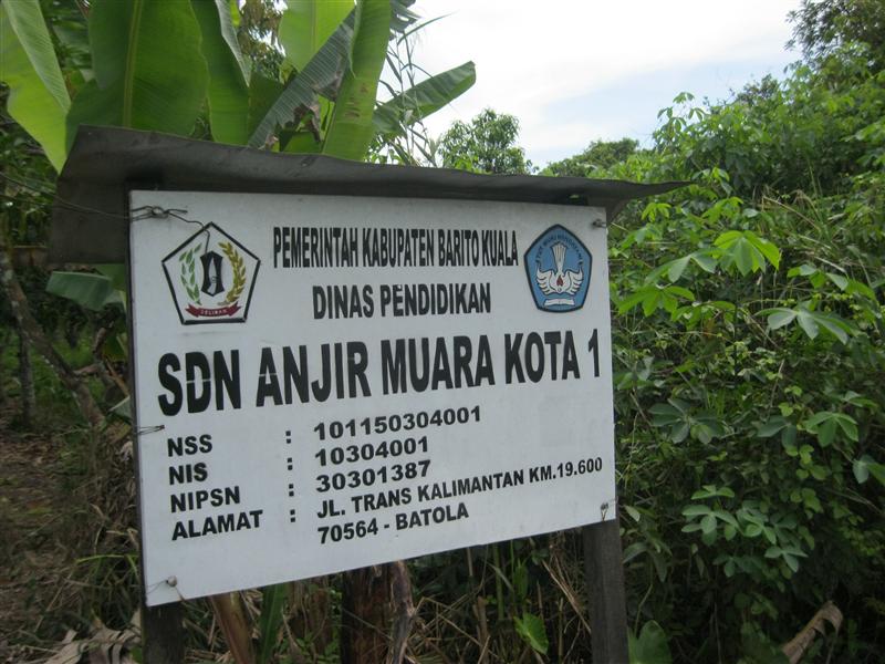 10 SD dengan atribut nama 'anjir' ini bikin tepuk jidat berkali-kali