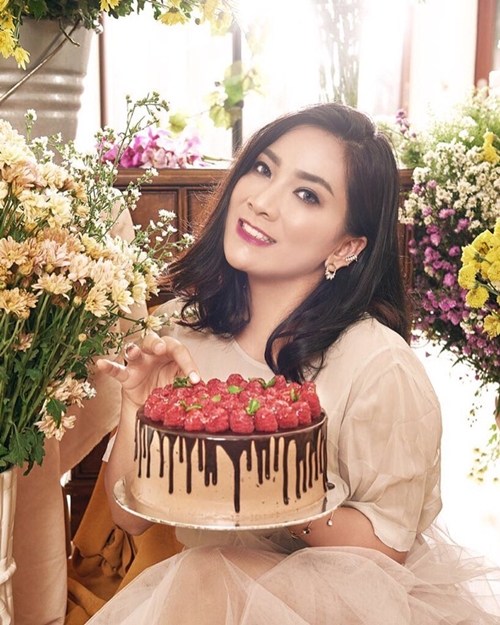 10 Gaya Rozma Suhardi, mama muda member Girl Squad yang kayak ABG