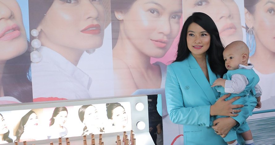 Lelah urus buah hatinya, Titi Kamal unggah foto tidur sambil mangap