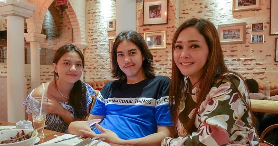 El kembali ke London, pesan manis Maia Estianty ini dipuji netizen