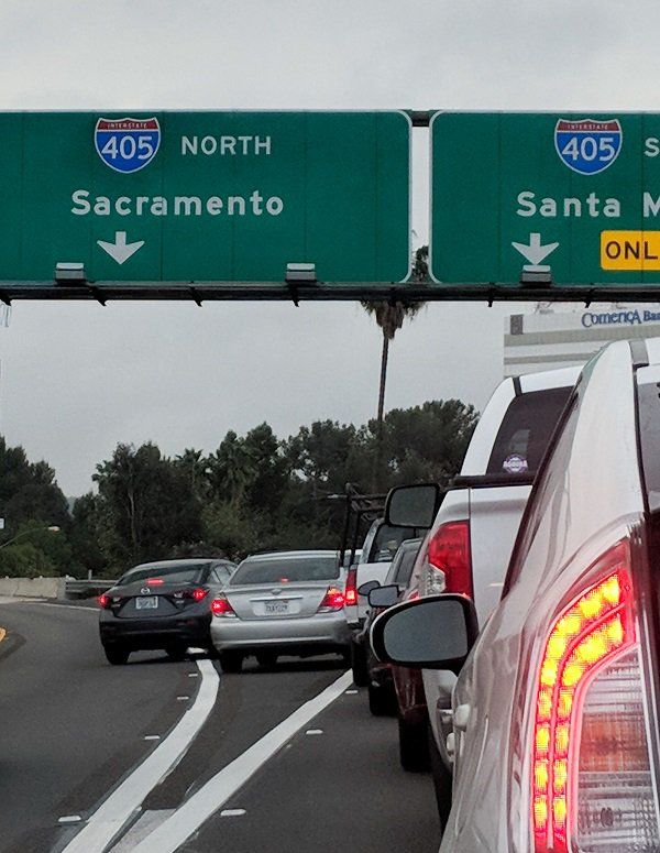 10 Momen bikin KZL yang sering kamu temui setiap hari, nyebelin parah