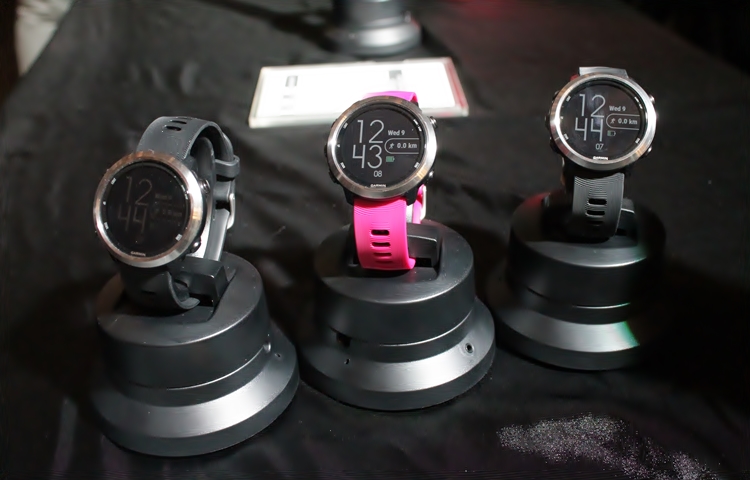 Jam keren ini bisa buat lari sambil dengar musik, bugar & happy deh