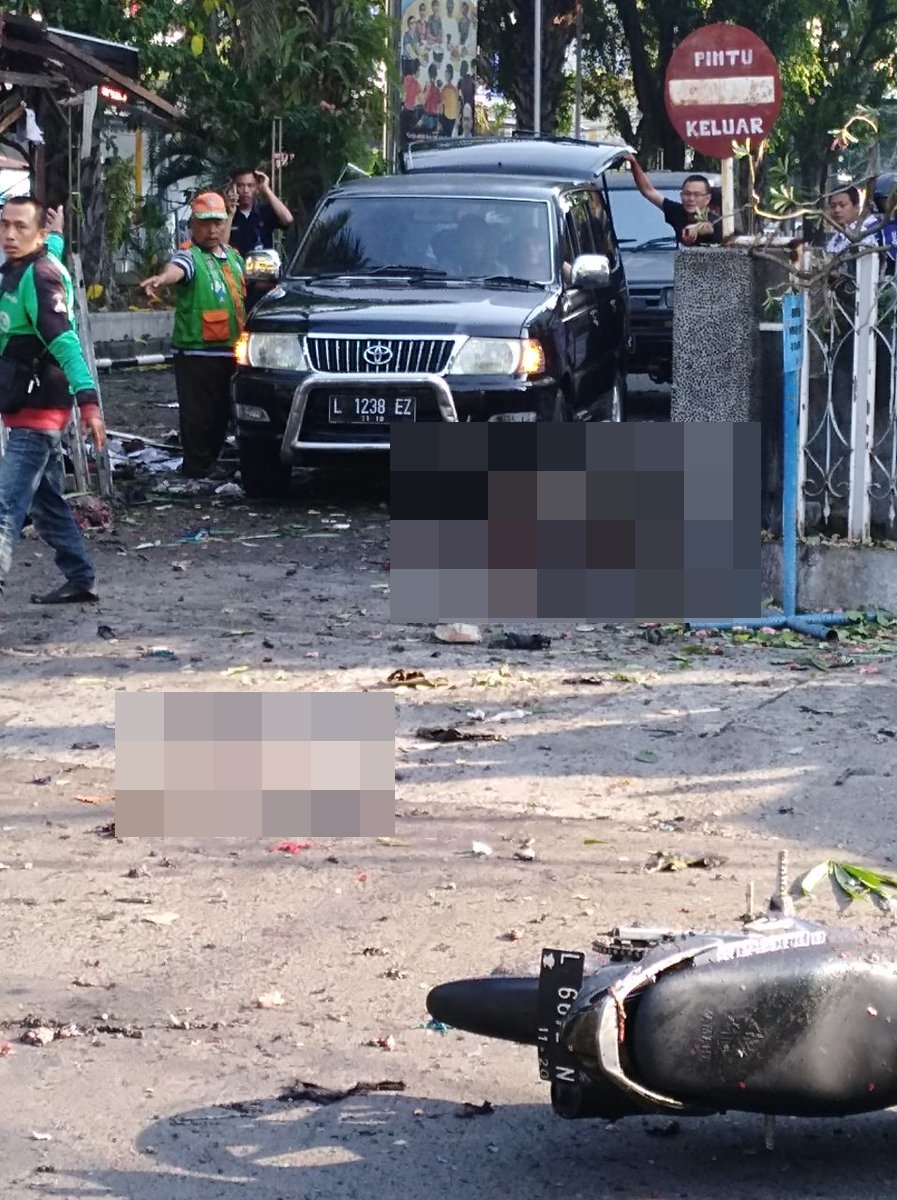 Teror bom di Surabaya, ini 7 foto kondisi terkini usai ledakan