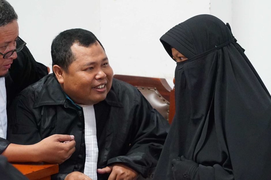 4 Kasus teror dengan melibatkan pelaku wanita, ada yang bawa anak