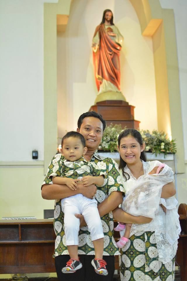 Ucapan Risma berkali-kali menguatkan hati anaknya korban bom ini haru