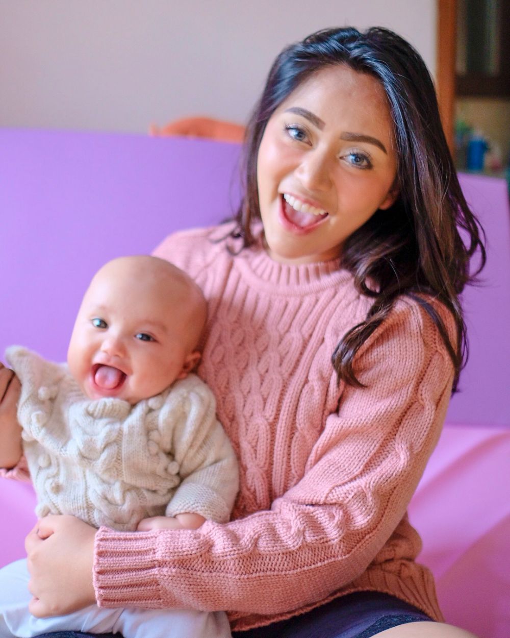 Persis boneka, begini 12 ekspresi gemas Xabiru anak Rachel Vennya