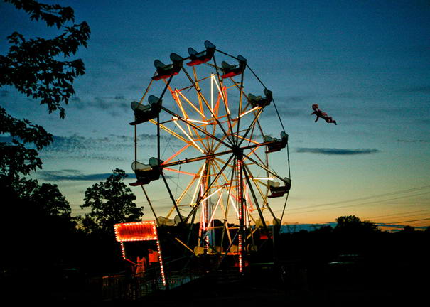 10 Karya fotografi bayi terbang, konsep unik abadikan momen si kecil