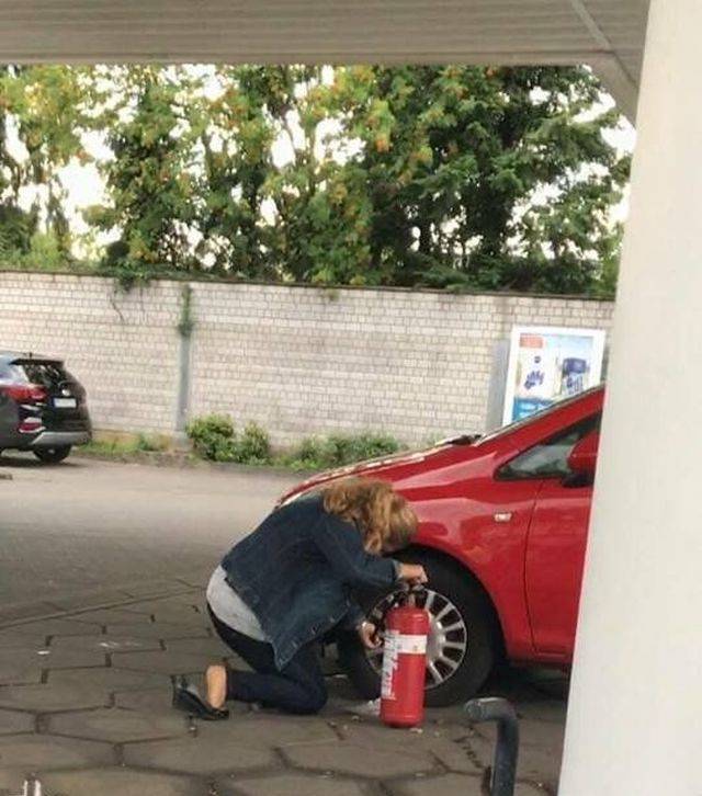 Nggak habis pikir, 10 kelakuan orang-orang ini bakalan bikin bingung