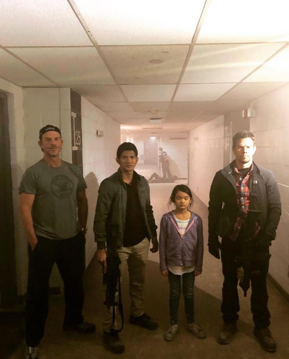 10 Momen Iko Uwais di balik layar film MILE 22 ini bikin bangga