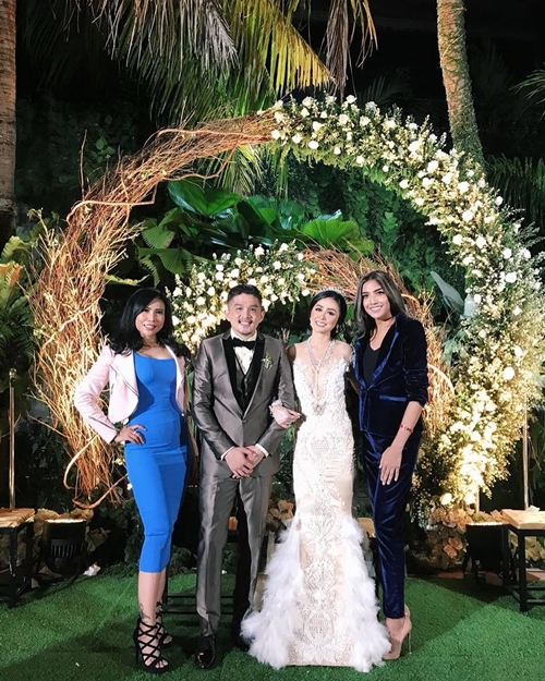 Bak cewek tulen, 10 gaya Millen pakai high heels ini bikin ngelus dada