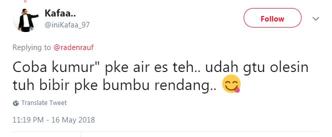 10 Tips mengatasi bibir pecah-pecah saat puasa ala netizen, kocak pol