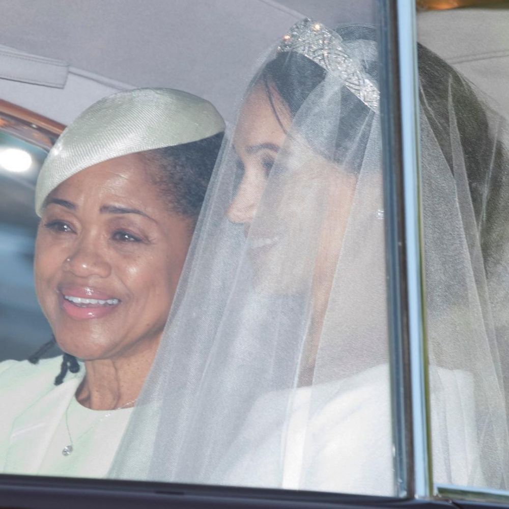 15 Potret prosesi pernikahan Pangeran Harry-Meghan, romantis abis