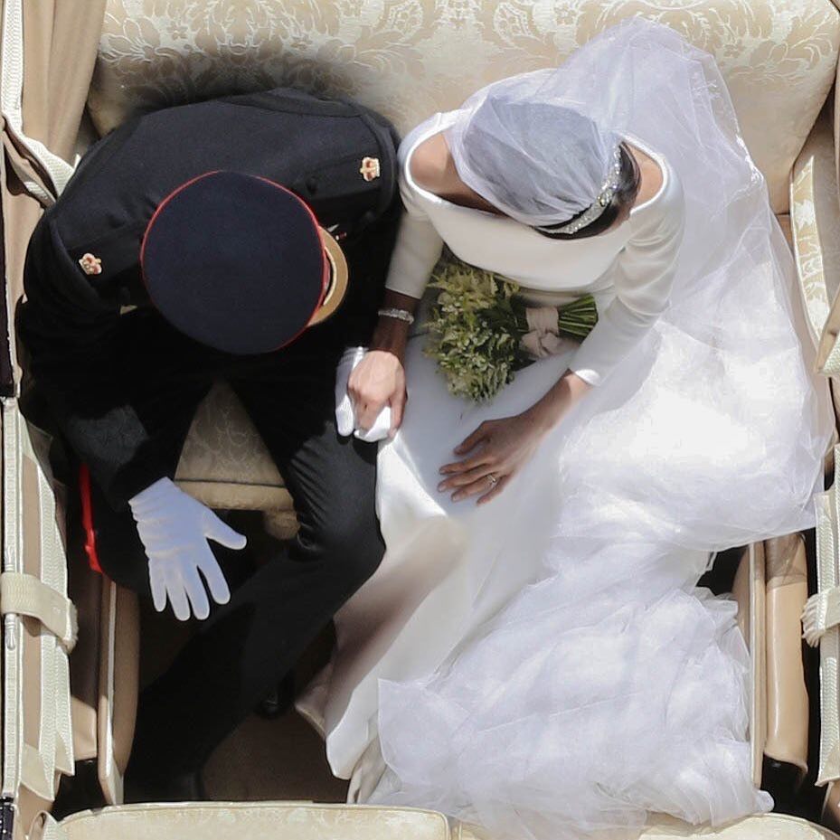 15 Potret prosesi pernikahan Pangeran Harry-Meghan, romantis abis