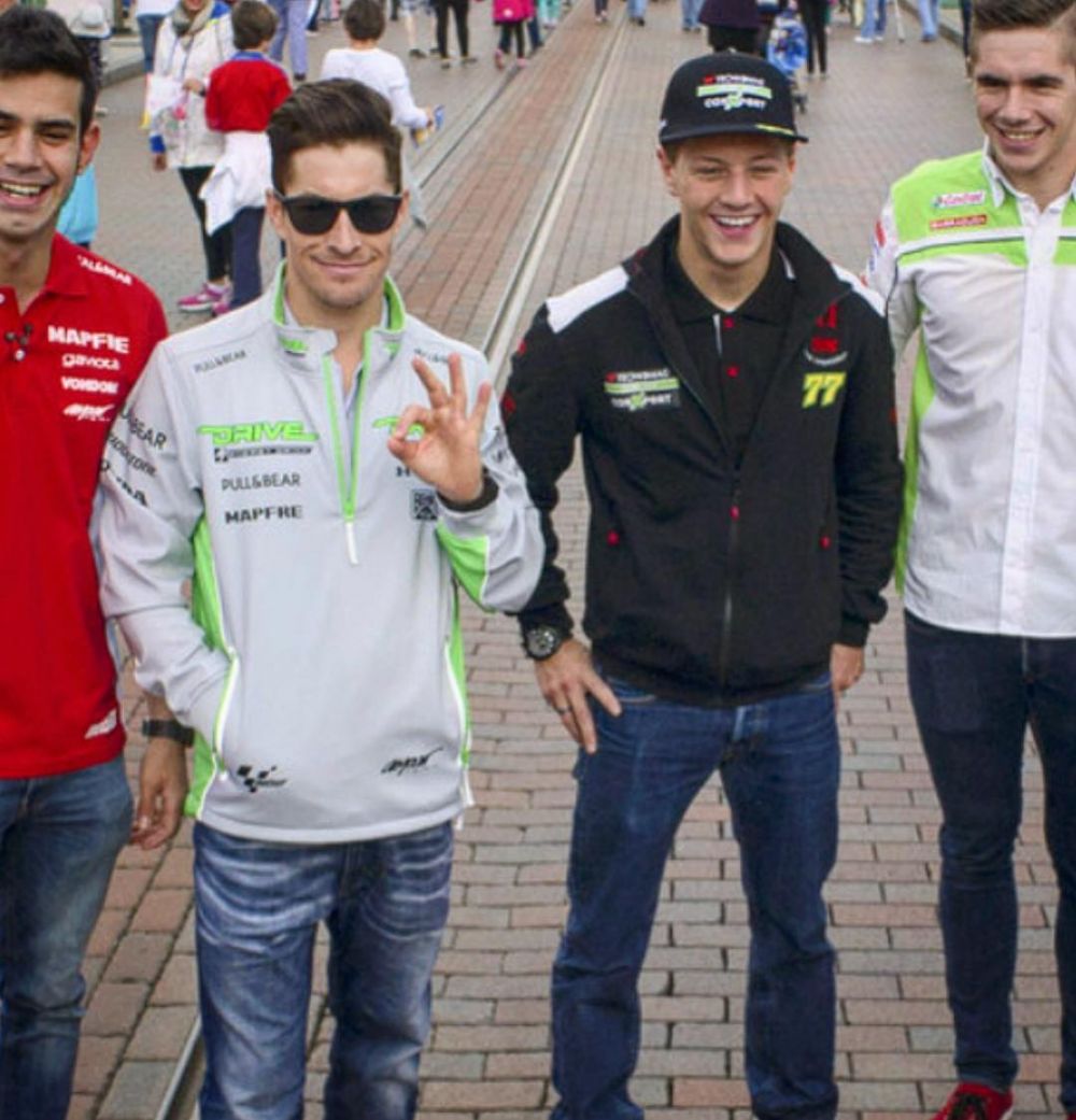 Kenang Nicky Hayden, 8 pebalap top ini posting foto lawas kebersamaan