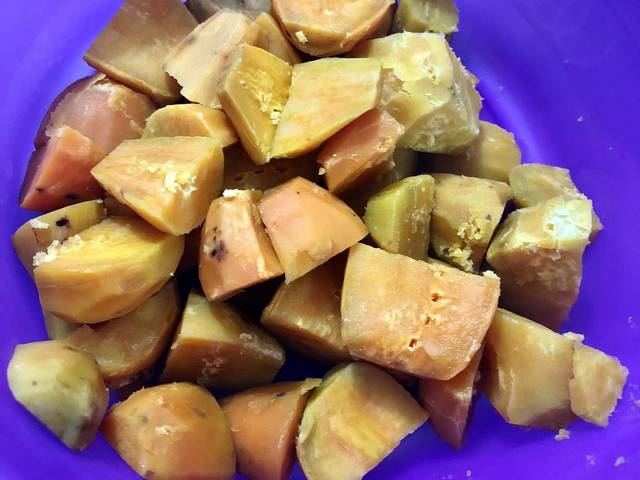 Jadi favorit saat bulan puasa, ini resep mudah bikin kolak biji salak