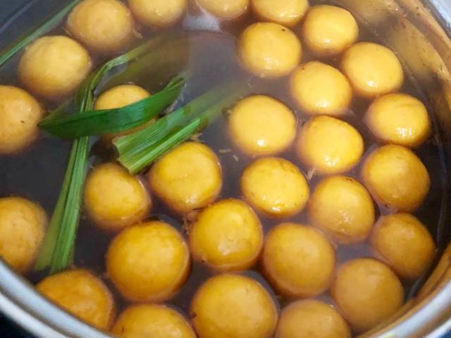 Jadi favorit saat bulan puasa, ini resep mudah bikin kolak biji salak