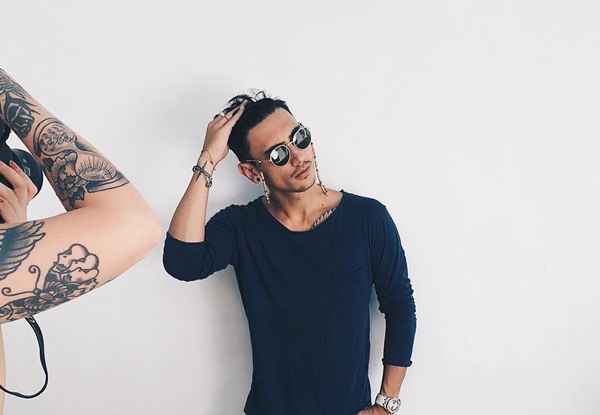 10 Gaya Vincent Verhaag, cowok yang live IG bareng Aurel Hermansyah