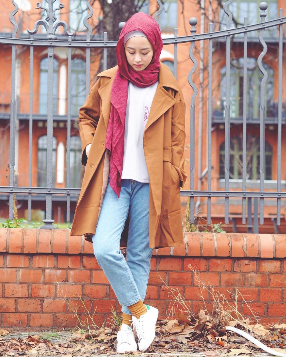 10 Gaya OOTD simpel ala Gita Savitri yang pas buat acara bukber