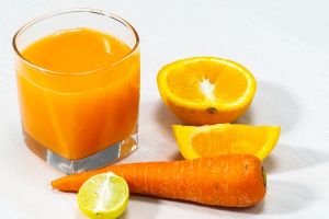 Tips bikin jus wortel-jeruk, minuman serat tinggi yang segar dan sehat
