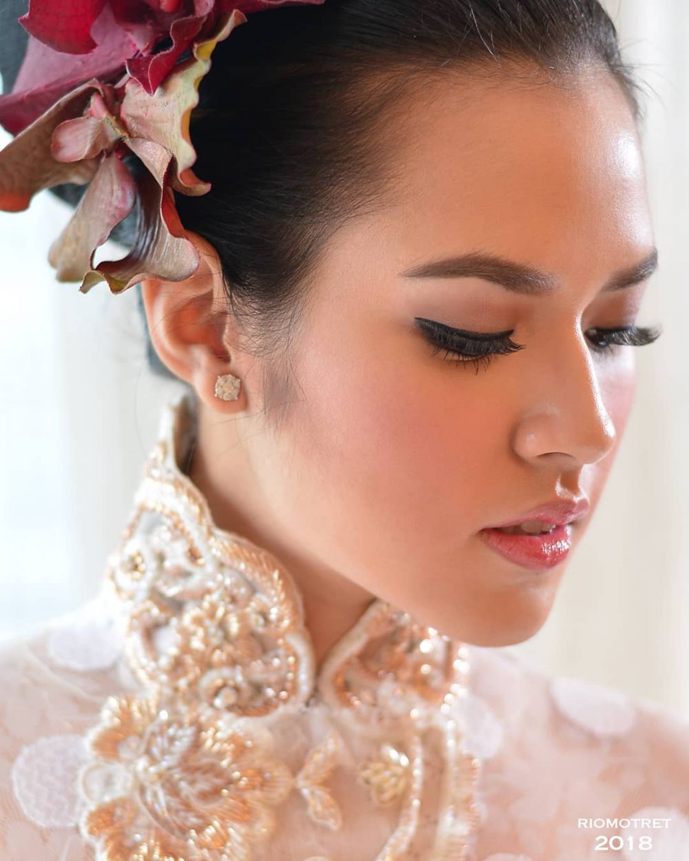 File asli pemotretan 6 seleb sebelum diedit Photoshop, bikin kaget