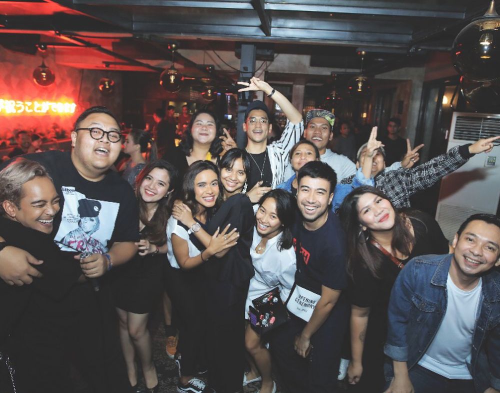 10 Potret keseruan pesta ulang tahun Afgan ke-29, bertabur bintang