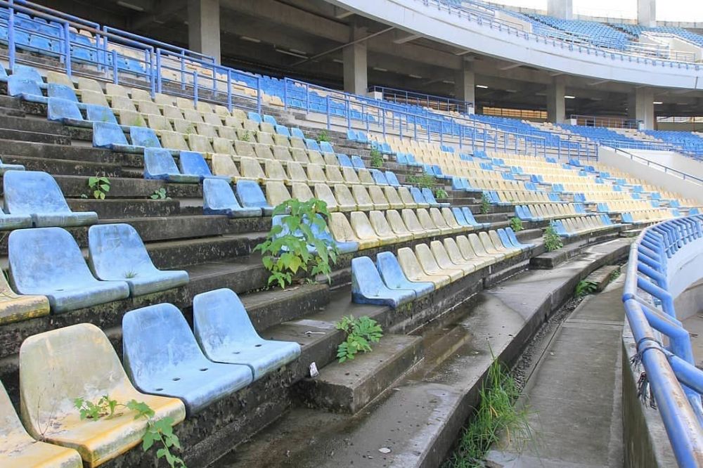 7 Potret miris Stadion Utama Palaran, tak terawat sejak PON 2008