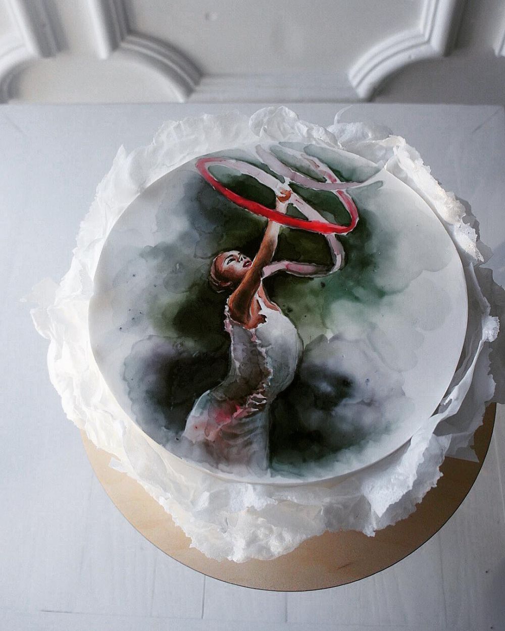 10 Kue ini dijadikan media lukis yang indah, bikin nggak tega makan