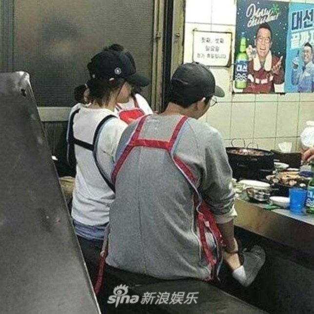 Jarang pamer kemesraan, ini 5 momen manis Song-Song Couple usai nikah