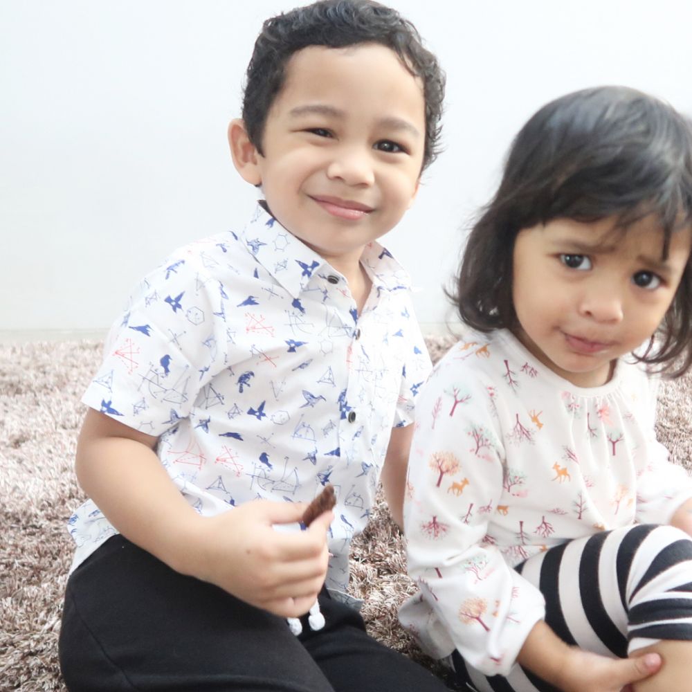 7 Potret Adam-Hawwa saat main bareng, anak Shireen Sungkar yang lucu