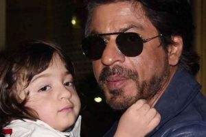 Genap berusia 5 tahun, ini 5 bukti AbRam & Shah Rukh Khan bak kembaran