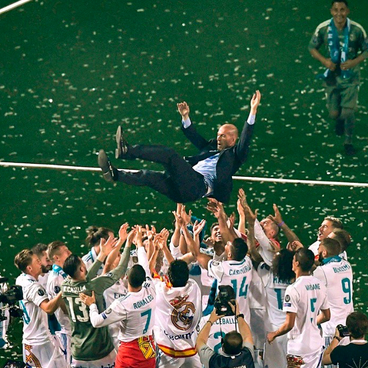 10 Momen pesta kemenangan terakhir Zinedine Zidane bersama Real Madrid