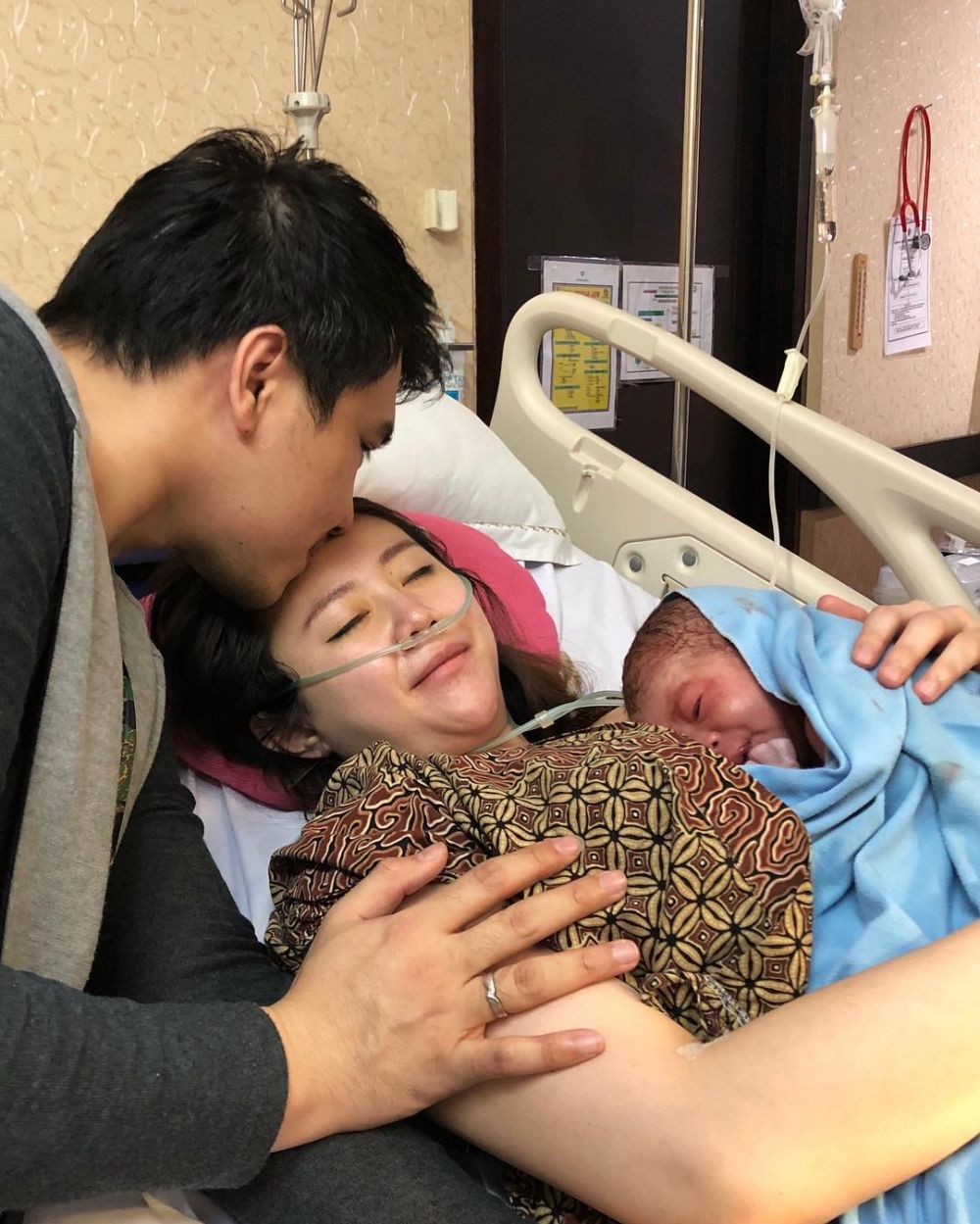 Ryn eks Cherrybelle melahirkan anak pertama, ini potret imut bayinya
