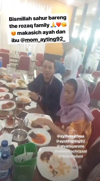 Meski Tajir, ultah Abdul Rozak ayah Ayu Ting Ting dirayakan sederhana