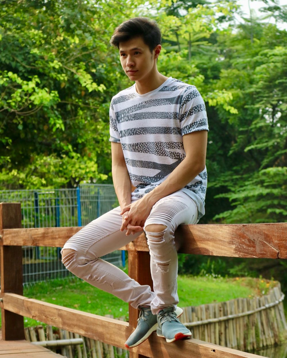 10 Pesona Emeraldy Rafael, pemain STJC yang ganteng bak seleb Thailand
