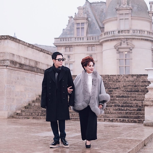 10 Gaya OOTD stylish Otis Hahijary bos ANTV, bikin
