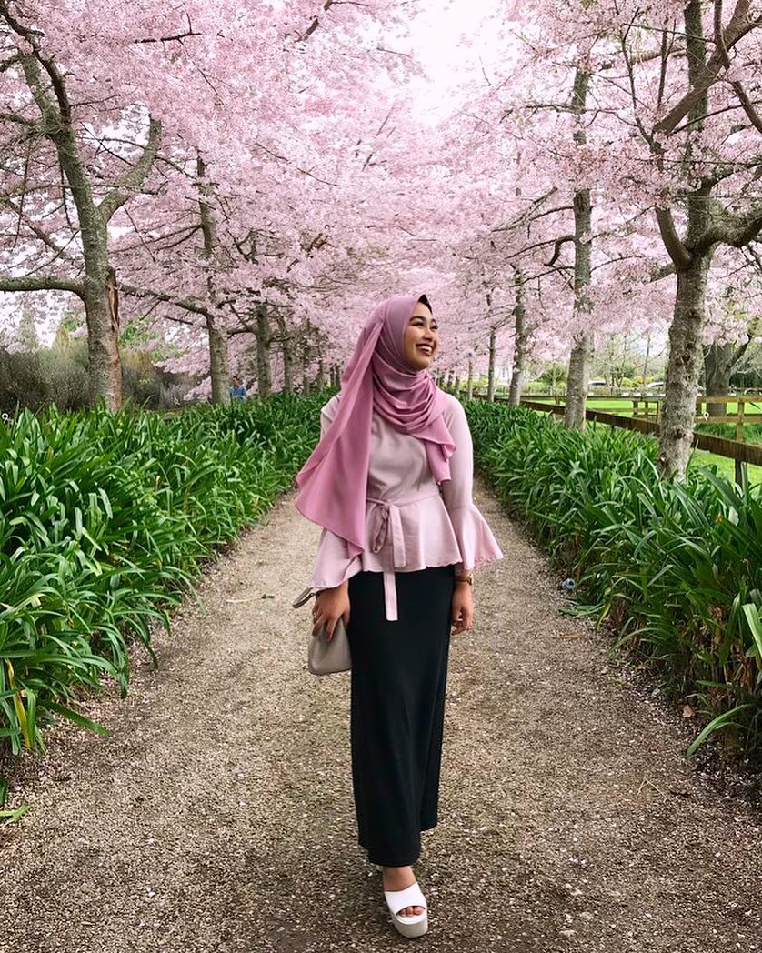 10 Pesona Nurul, hijaber cantik finalis Miss Universe Selandia Baru