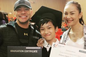 Pernah disleksia, Azka Corbuzier jadi lulusan terbaik di sekolahnya