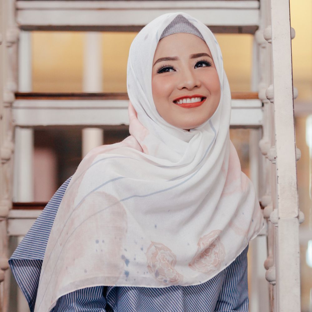 Gaya hijab ala 8 selebriti Tanah Air ini bisa jadi inspirasi Lebaran