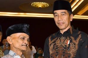 Bertemu Jokowi, permintaan tukang sampah jujur ini bikin nangis haru