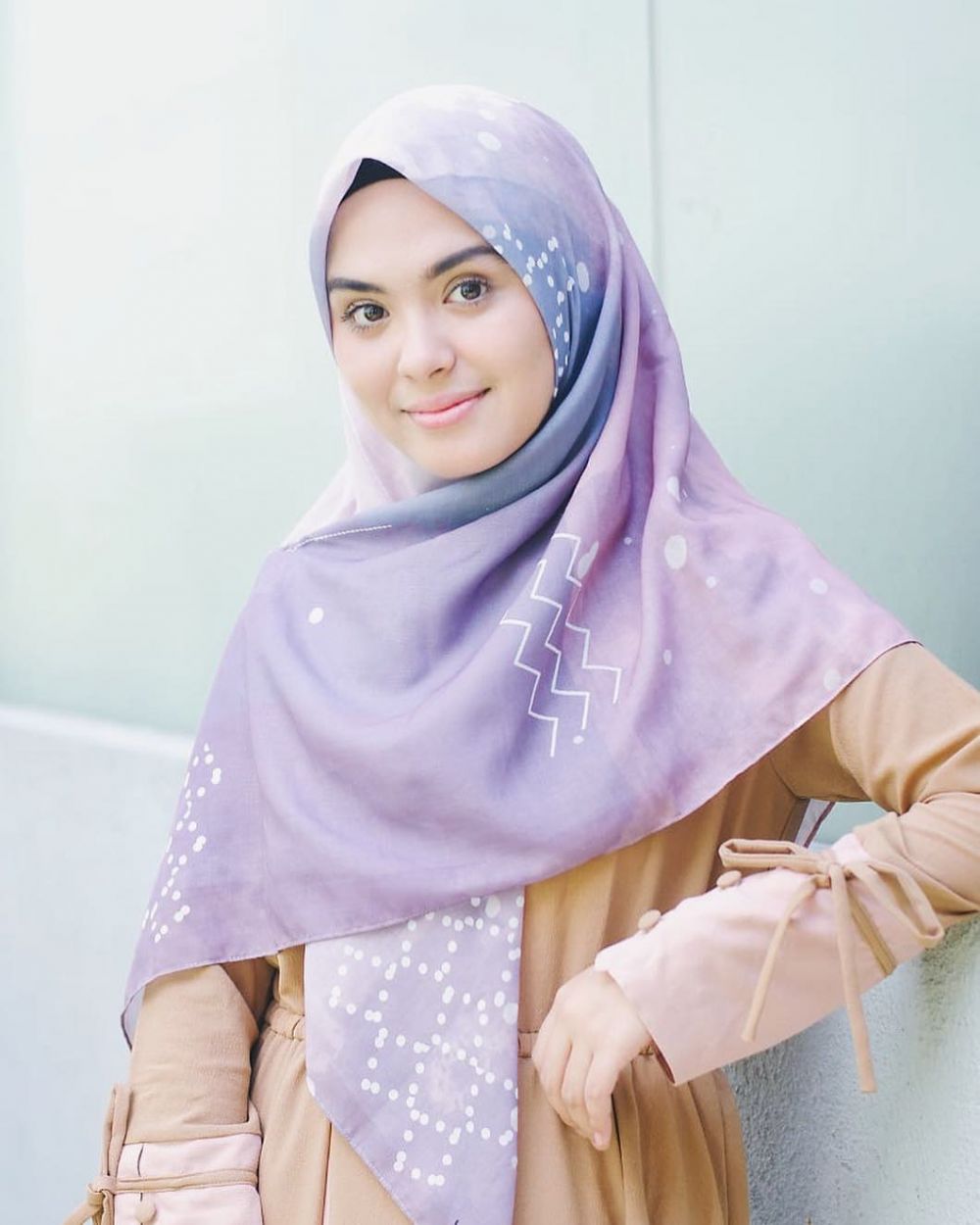 15 Seleb rayakan Lebaran dengan penampilan berbeda, mantap berhijab