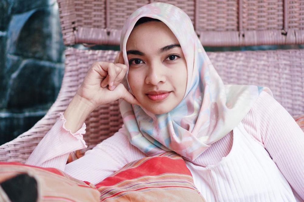 15 Seleb rayakan Lebaran dengan penampilan berbeda, mantap berhijab