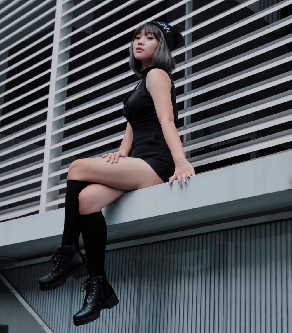 10 Pesona Wendy Walters, selebgram hits sekaligus tunangan Reza Arap