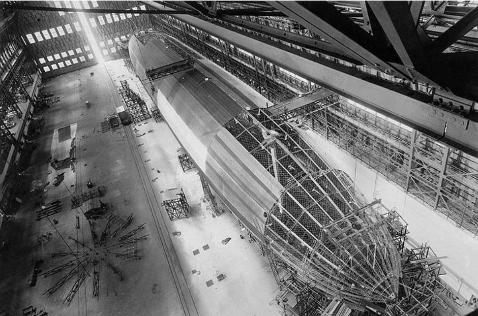 10 Potret proses pembuatan Zeppelin, balon udara terkuat di zamannya