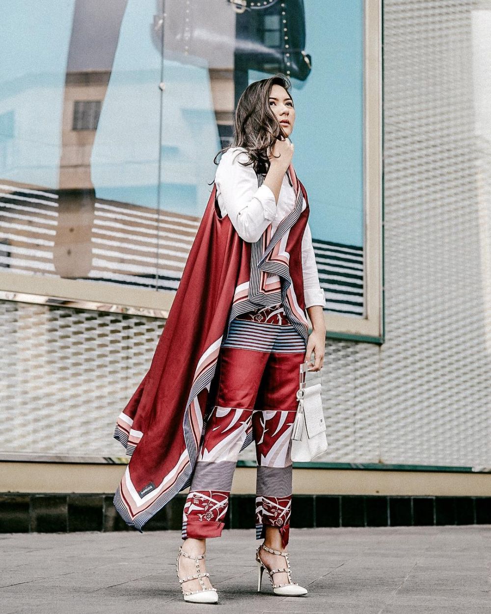 7 Gaya unik Jessica Mila, pernah dandan jadi Thor sampai penyihir