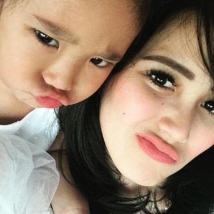 Potret lucunya 5 anak seleb saat pose duck face, siapa paling gemesin?