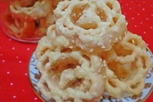 Cara gampang bikin kembang goyang, kue lezat nan jadul khas Lebaran