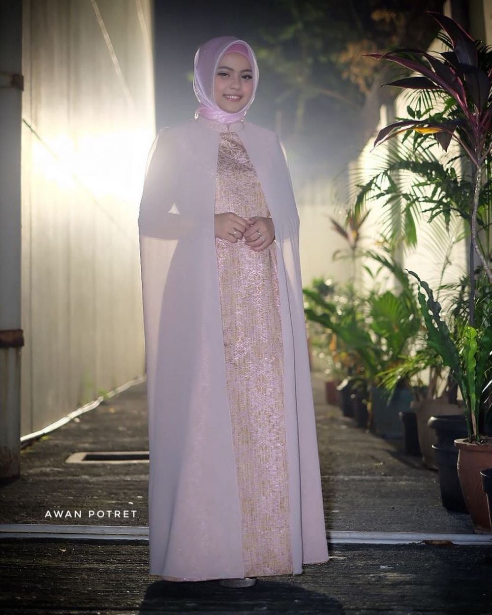 8 Penampilan Putri D'Academy kenakan hijab, cantiknya luar dan dalam