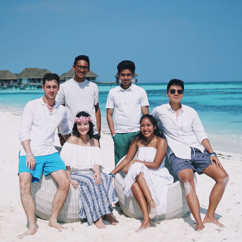 Tanpa tampil seksi, begini 10 potret Chelsea Islan liburan di Maldives