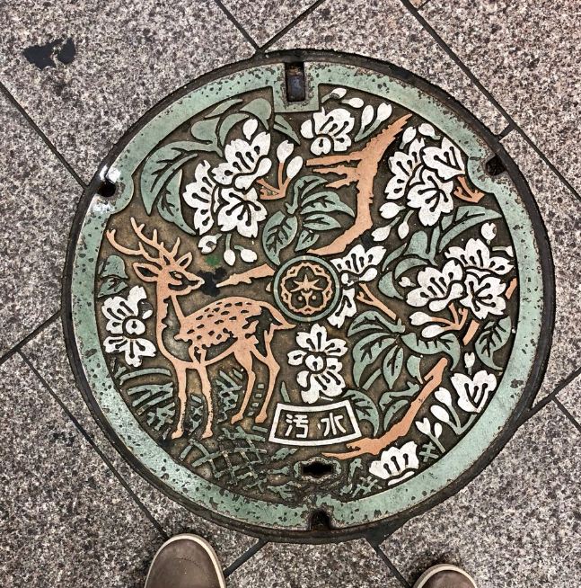 10 Karya seni dari tutup gorong-gorong air di Jepang, detailnya top